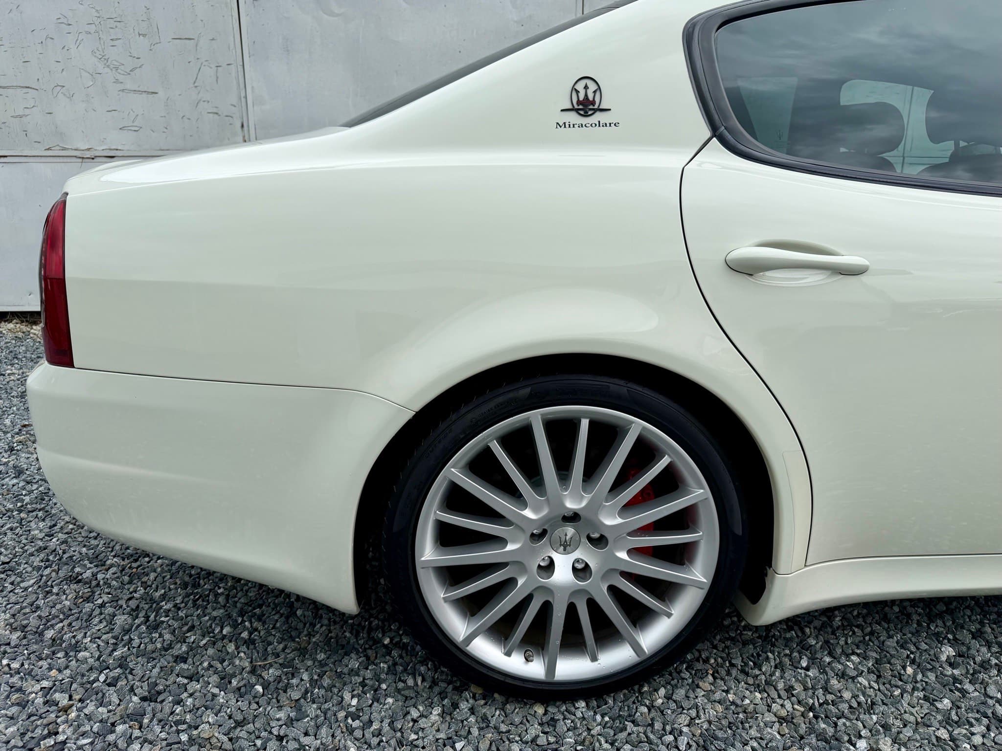 クアトロポルテ スポーツGT S 15