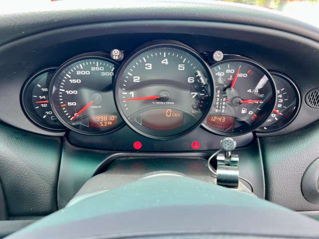 911 カレラ（タイプ996） 30