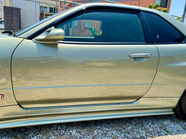 スカイラインGT-R 2.6 VスペックII ニュル 4WD 30